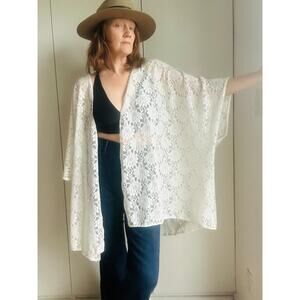 Vintage Lace Kimono Jacket Wrap Shawl White Multi Fit Size Bohemian Hippie
